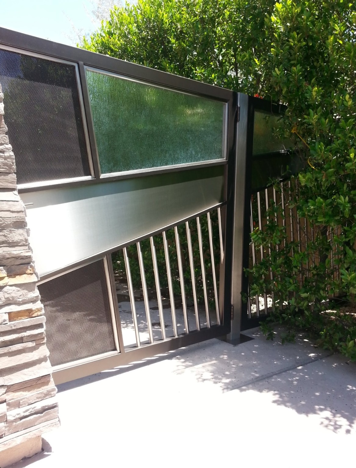 Why Stainless Steel Makes Sense in Palm Springs